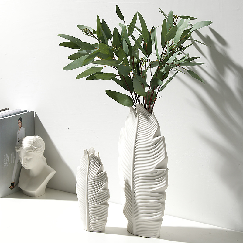 Modern simple ceramic vase
