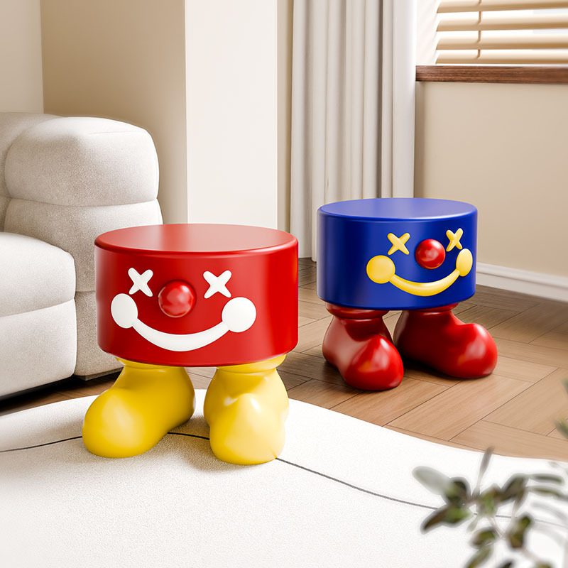 Creative Smiley Face Shoe Changing Stool