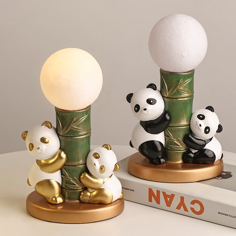 Creative Panda Table Lamp
